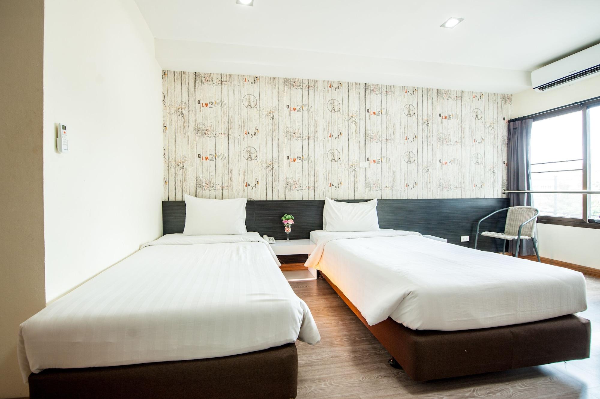 Prajaktra City Hostel Udon Thani Dış mekan fotoğraf
