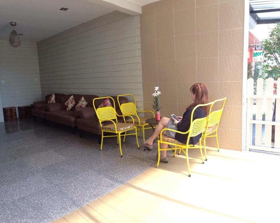Prajaktra City Hostel Udon Thani Dış mekan fotoğraf