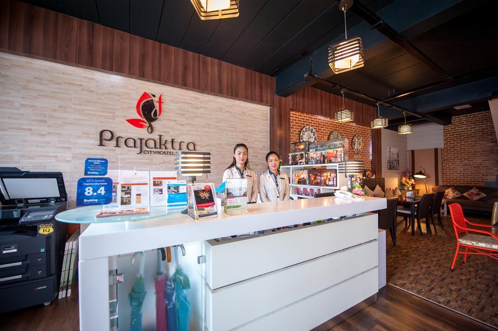 Prajaktra City Hostel Udon Thani Dış mekan fotoğraf