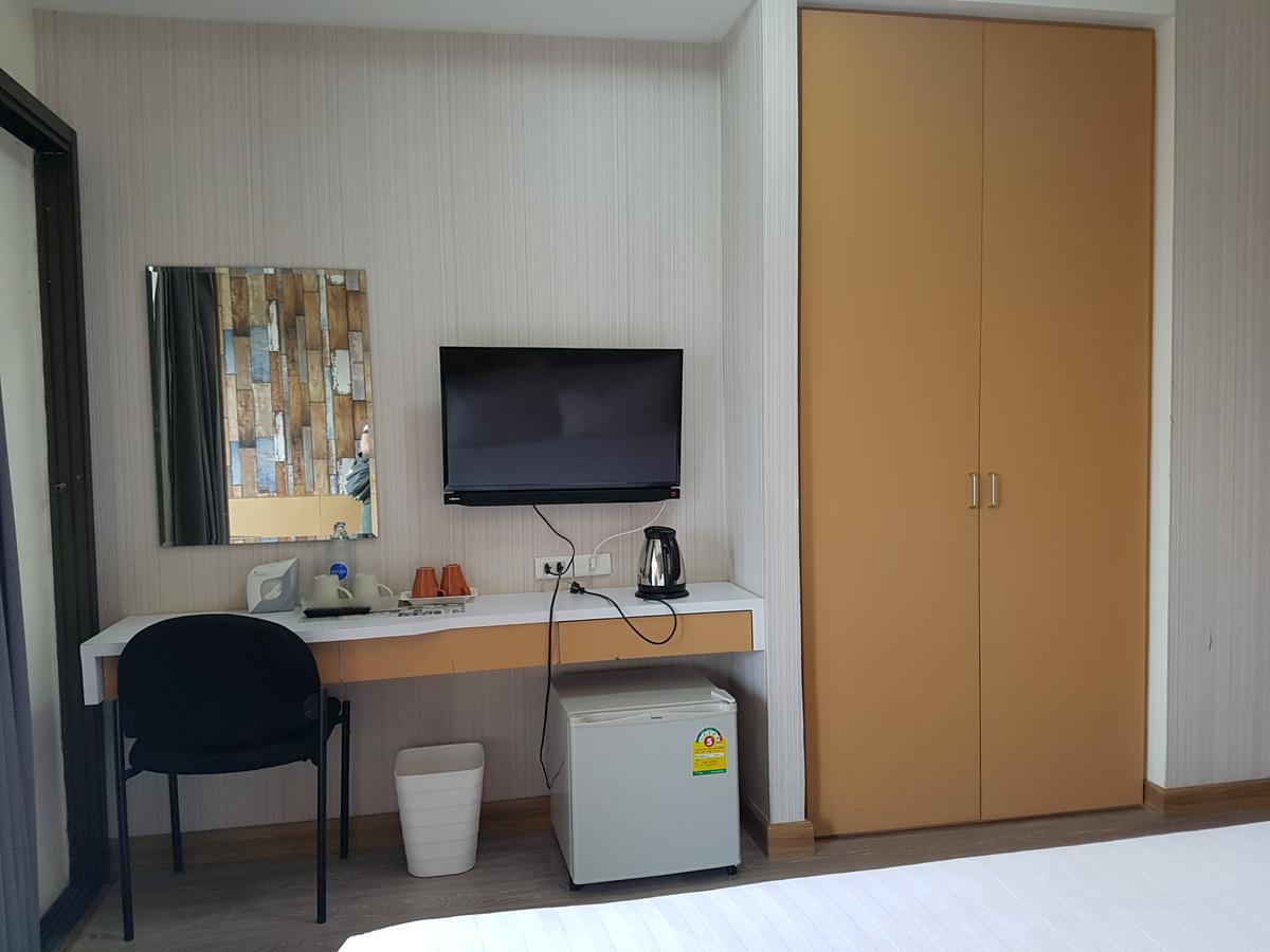 Prajaktra City Hostel Udon Thani Dış mekan fotoğraf